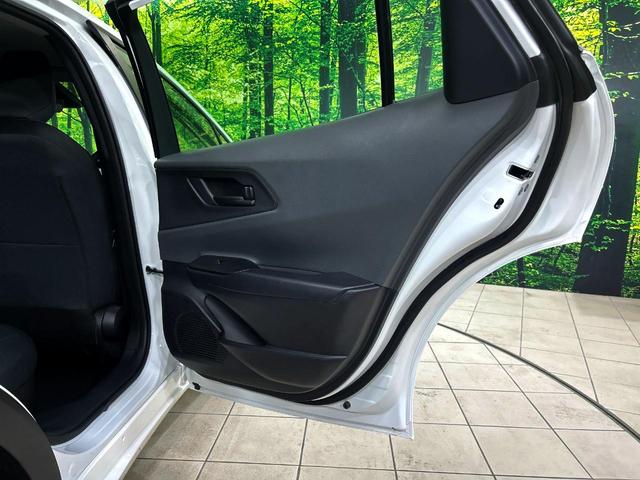 プリウス X 純正8インチディスプレイ セーフティセンス バックカメラ 100V電源 レーダークルーズ 禁煙車 ブラインドスポットモニター LEDヘッド ETC2.0 オートハイビーム 車線逸脱警報 オートライト(40枚目)