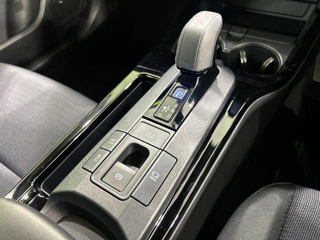 プリウス X 純正8インチディスプレイ セーフティセンス バックカメラ 100V電源 レーダークルーズ 禁煙車 ブラインドスポットモニター LEDヘッド ETC2.0 オートハイビーム 車線逸脱警報 オートライト(48枚目)