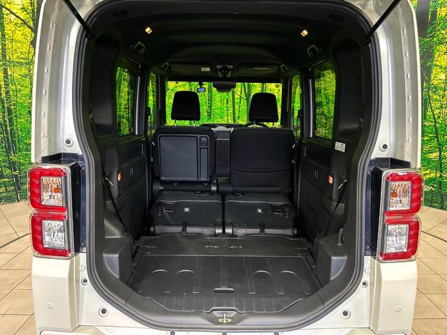普段のお買い物や通勤、送迎等に十分な荷室スペースを確保しております。セカンドシートを倒すと、大きな荷物の積載も可能です♪