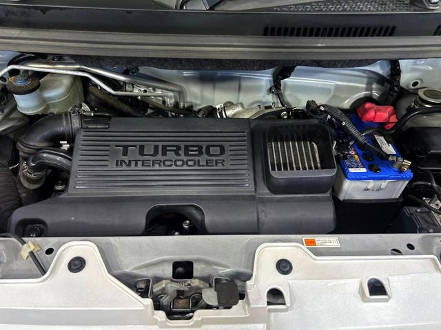 親切・丁寧な専門メカニックスタッフが応対！・車検・点検整備・事故等の修理などアフターサービスも安心。お車のカスタマイズもネクステージのサービススタッフまでご相談ください！