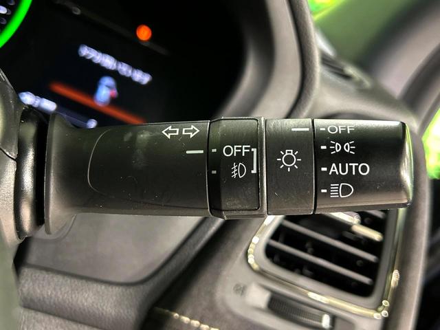 ヴェゼル ハイブリッドＲＳ・ホンダセンシング　バックカメラ　衝突被害軽減システム　禁煙車　ハーフレザーシート　ドラレコ　スマートキー　ＬＥＤヘッド　ビルトインＥＴＣ　純正１８インチアルミ　車線逸脱警報　オートライト　デュアルエアコン（57枚目）