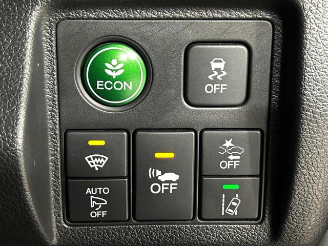 ヴェゼル ハイブリッドＲＳ・ホンダセンシング　バックカメラ　衝突被害軽減システム　禁煙車　ハーフレザーシート　ドラレコ　スマートキー　ＬＥＤヘッド　ビルトインＥＴＣ　純正１８インチアルミ　車線逸脱警報　オートライト　デュアルエアコン（60枚目）