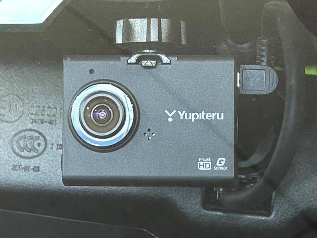 ヴェゼル ハイブリッドＲＳ・ホンダセンシング　バックカメラ　衝突被害軽減システム　禁煙車　ハーフレザーシート　ドラレコ　スマートキー　ＬＥＤヘッド　ビルトインＥＴＣ　純正１８インチアルミ　車線逸脱警報　オートライト　デュアルエアコン（66枚目）