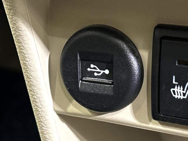 アルトラパン モード　禁煙車　純正ナビ　全周囲カメラ　スズキセーフティサポート　フルセグ　　Ｂｌｕｅｔｏｏｔｈ　シートヒーター　スマートキー　ＨＩＤヘッドライト　クリアランスソナー　アイドリングストップ（53枚目）