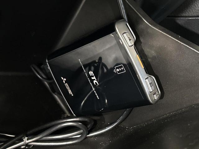 インプレッサスポーツ ２．０ｉアイサイト　４ＷＤ　バックカメラ　衝突被害軽減システム　レーダークルーズ　ドラレコ　スマートキー　ＨＩＤヘッド　純正１６インチアルミ　オートライト　デュアルエアコン　Ｂｌｕｅｔｏｏｔｈ　ＣＤ　ＤＶＤ再生（39枚目）