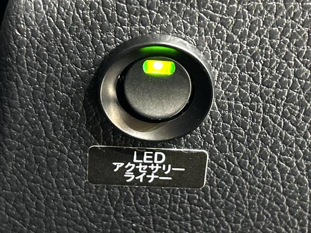 インプレッサスポーツ ２．０ｉアイサイト　４ＷＤ　バックカメラ　衝突被害軽減システム　レーダークルーズ　ドラレコ　スマートキー　ＨＩＤヘッド　純正１６インチアルミ　オートライト　デュアルエアコン　Ｂｌｕｅｔｏｏｔｈ　ＣＤ　ＤＶＤ再生（59枚目）