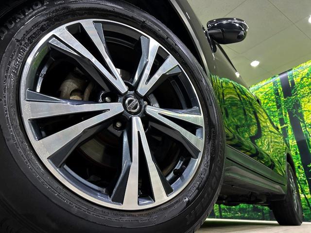 エクストレイル ２０Ｘｉ　プロパイロット　純正９型ナビ　全周囲カメラ　インテリジェントエマージェンシーブレーキ　デジタルインナーミラー　禁煙車　電動リアゲート　全席シートヒーター　ＬＥＤヘッド　ルーフレール　ＥＴＣ（13枚目）