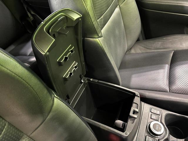 エクストレイル ２０Ｘｉ　プロパイロット　純正９型ナビ　全周囲カメラ　インテリジェントエマージェンシーブレーキ　デジタルインナーミラー　禁煙車　電動リアゲート　全席シートヒーター　ＬＥＤヘッド　ルーフレール　ＥＴＣ（44枚目）