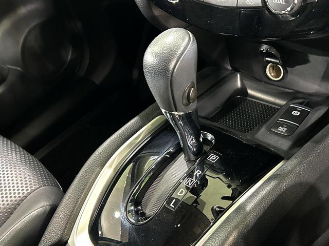 エクストレイル ２０Ｘｉ　プロパイロット　純正９型ナビ　全周囲カメラ　インテリジェントエマージェンシーブレーキ　デジタルインナーミラー　禁煙車　電動リアゲート　全席シートヒーター　ＬＥＤヘッド　ルーフレール　ＥＴＣ（45枚目）