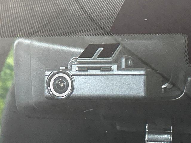 エクストレイル ２０Ｘｉ　プロパイロット　純正９型ナビ　全周囲カメラ　インテリジェントエマージェンシーブレーキ　デジタルインナーミラー　禁煙車　電動リアゲート　全席シートヒーター　ＬＥＤヘッド　ルーフレール　ＥＴＣ（62枚目）