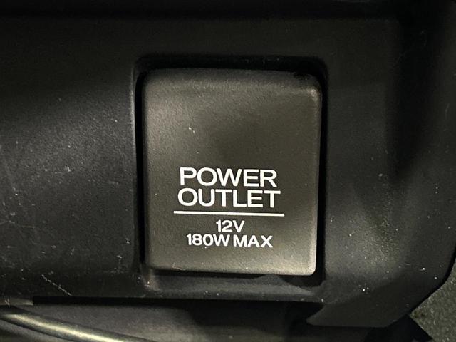 フィットハイブリッド Ｌパッケージ　純正ナビ　シティブレーキアクティブシステム　バックカメラ　禁煙車　ＬＥＤヘッド　ＥＴＣ　クルーズコントロール　オートライト　オートエアコン　Ｂｌｕｅｔｏｏｔｈ　ＣＤ　ＤＶＤ再生（31枚目）