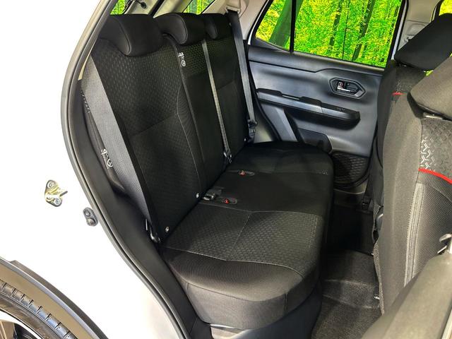 ライズ Ｚ　登録済未使用車　純正９型ディスプレイ　全周囲カメラ　スマートアシスト　レーダークルーズ　シートヒーター　ＬＥＤヘッド　純正１７インチアルミ　オートハイビーム　車線逸脱警報　オートライト（9枚目）