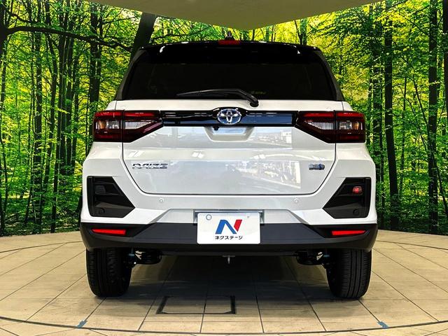 ライズ Ｚ　登録済未使用車　純正９型ディスプレイ　全周囲カメラ　スマートアシスト　レーダークルーズ　シートヒーター　ＬＥＤヘッド　純正１７インチアルミ　オートハイビーム　車線逸脱警報　オートライト（15枚目）