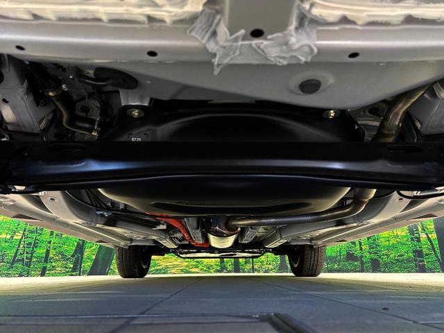 ライズ Ｚ　登録済未使用車　純正９型ディスプレイ　全周囲カメラ　スマートアシスト　レーダークルーズ　シートヒーター　ＬＥＤヘッド　純正１７インチアルミ　オートハイビーム　車線逸脱警報　オートライト（19枚目）