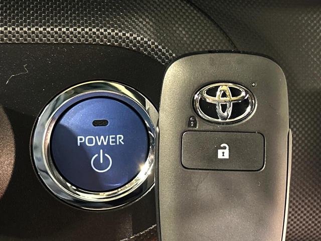 ライズ Ｚ　登録済未使用車　純正９型ディスプレイ　全周囲カメラ　スマートアシスト　レーダークルーズ　シートヒーター　ＬＥＤヘッド　純正１７インチアルミ　オートハイビーム　車線逸脱警報　オートライト（34枚目）