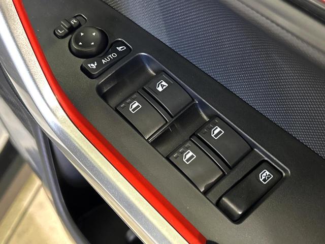 ライズ Ｚ　登録済未使用車　純正９型ディスプレイ　全周囲カメラ　スマートアシスト　レーダークルーズ　シートヒーター　ＬＥＤヘッド　純正１７インチアルミ　オートハイビーム　車線逸脱警報　オートライト（54枚目）