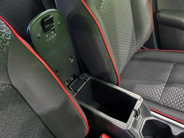 ライズ Ｚ　登録済未使用車　純正９型ディスプレイ　全周囲カメラ　スマートアシスト　レーダークルーズ　シートヒーター　ＬＥＤヘッド　純正１７インチアルミ　オートハイビーム　車線逸脱警報　オートライト（55枚目）