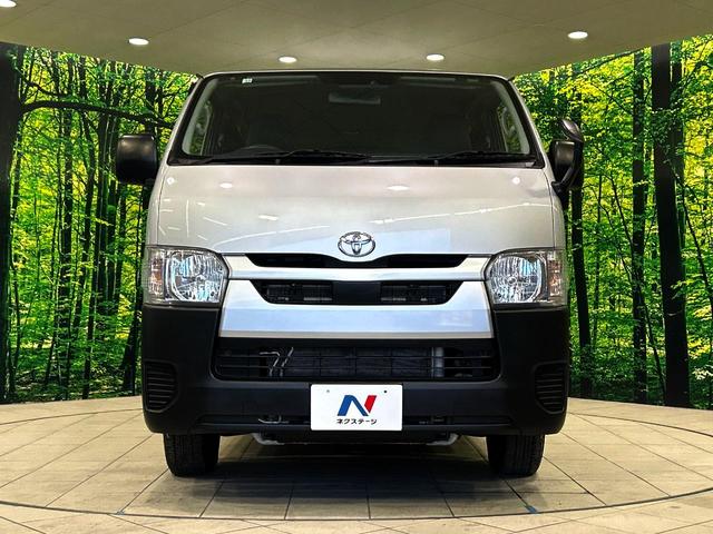 ハイエースバン ロングDX ディーゼル(軽油) 純正ナビ バックカメラ セーフティセンス 禁煙車 ETC2.0 オートハイビーム 車線逸脱警報 オートライト Bluetooth CD フルセグ(14枚目)