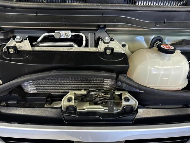 ハイエースバン ロングDX ディーゼル(軽油) 純正ナビ バックカメラ セーフティセンス 禁煙車 ETC2.0 オートハイビーム 車線逸脱警報 オートライト Bluetooth CD フルセグ(21枚目)