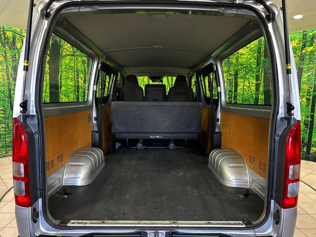 ハイエースバン ロングDX ディーゼル(軽油) 純正ナビ バックカメラ セーフティセンス 禁煙車 ETC2.0 オートハイビーム 車線逸脱警報 オートライト Bluetooth CD フルセグ(30枚目)