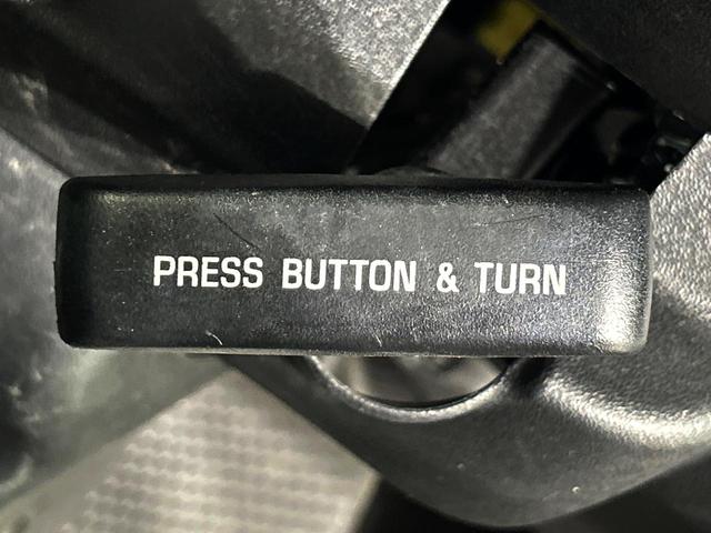 ハイエースバン ロングDX ディーゼル(軽油) 純正ナビ バックカメラ セーフティセンス 禁煙車 ETC2.0 オートハイビーム 車線逸脱警報 オートライト Bluetooth CD フルセグ(43枚目)