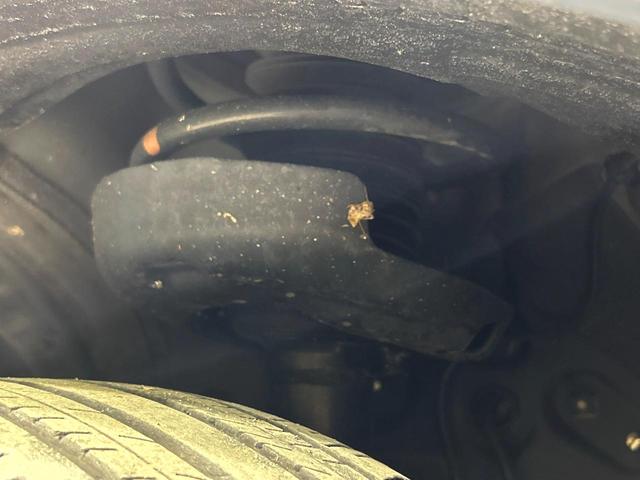 ヴォクシー Ｓ－Ｚ　ナビ付純正１０．５型ディスプレイ　セーフティセンス　両側電動スライドドア　バックカメラ　レーダークルーズ　禁煙車　ハーフレザーシート　ＬＥＤヘッド　ＥＴＣ２．０　純正１７インチアルミ（21枚目）