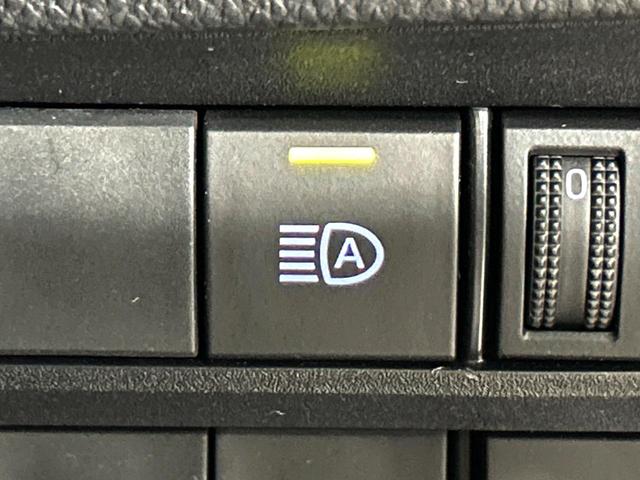 ヴォクシー Ｓ－Ｚ　ナビ付純正１０．５型ディスプレイ　セーフティセンス　両側電動スライドドア　バックカメラ　レーダークルーズ　禁煙車　ハーフレザーシート　ＬＥＤヘッド　ＥＴＣ２．０　純正１７インチアルミ（38枚目）