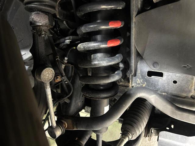 ランドクルーザープラド TX Lパッケージ ナビゲーション バックカメラ トヨタセーフティセンス レーダークルーズ 禁煙車 シートヒーター シートエアコン パワーシート LEDヘッド ルーフレール ベージュレザーシート ETC スマートキー(23枚目)