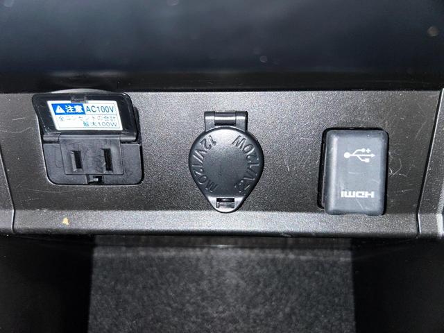 ヴェルファイア ２．５Ｚ　Ｇエディション　純正９インチナビ　後席モニター　セーフティセンス　両側電動スライドドア　バックカメラ　禁煙車　電動リアゲート　シートベンチレーション　デジタルインナーミラー　三眼ＬＥＤヘッド　１００Ｖ電源（60枚目）