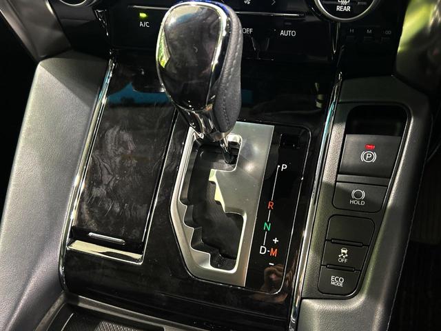 ヴェルファイア ２．５Ｚ　Ｇエディション　純正９インチナビ　後席モニター　セーフティセンス　両側電動スライドドア　バックカメラ　禁煙車　電動リアゲート　シートベンチレーション　デジタルインナーミラー　三眼ＬＥＤヘッド　１００Ｖ電源（61枚目）