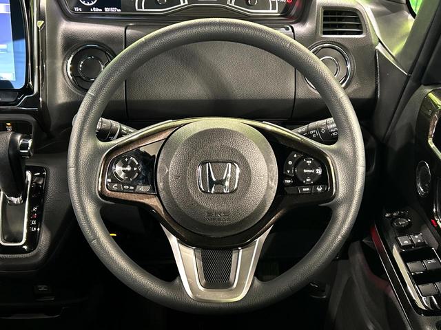 N-BOXカスタム G・Lホンダセンシング 9インチナビ レーダークルーズコントロール バックカメラ パワースライドドア ドライブレコーダー ETC スマートキー LEDヘッドライト オートエアコン 電動格納ミラー(11枚目)