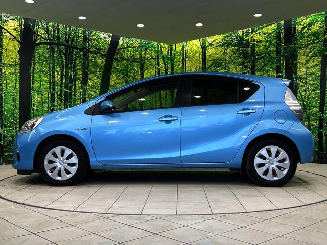 アクア Ｓ　ＳＤナビ　禁煙車　スマートキー　ＥＴＣ　オートエアコン　ＣＤ　ＤＶＤ再生　地デジ　オートライト　シートヒーター（16枚目）