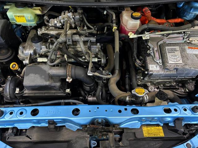 アクア Ｓ　ＳＤナビ　禁煙車　スマートキー　ＥＴＣ　オートエアコン　ＣＤ　ＤＶＤ再生　地デジ　オートライト　シートヒーター（18枚目）