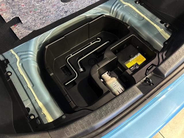 アクア Ｓ　ＳＤナビ　禁煙車　スマートキー　ＥＴＣ　オートエアコン　ＣＤ　ＤＶＤ再生　地デジ　オートライト　シートヒーター（49枚目）