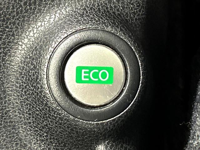 ノート Ｘ　ＤＩＧ－Ｓ　Ｖセレクション＋セーフティ　純正ＳＤナビ　全周囲カメラ　衝突被害軽減システム　禁煙車　コーナーセンサー　スマートキー　ＬＥＤヘッド　ＥＴＣ　車線逸脱警報　オートライト　オートエアコン　Ｂｌｕｅｔｏｏｔｈ　ＣＤ　ＤＶＤ再生（42枚目）