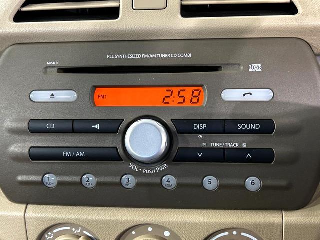 アルト Ｇ　１４インチＡＷ　キーレスエントリー　禁煙車　オーディオ　電動格納ミラー　ドアバイザー　パワーウィンドウ　盗難防止システム　トラクションコントロール（5枚目）