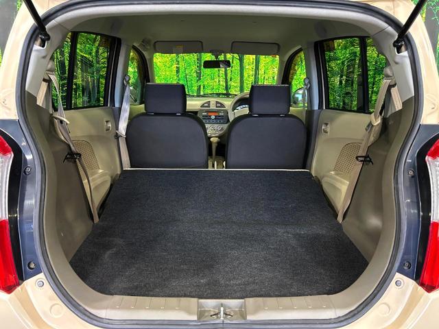 アルト Ｇ　１４インチＡＷ　キーレスエントリー　禁煙車　オーディオ　電動格納ミラー　ドアバイザー　パワーウィンドウ　盗難防止システム　トラクションコントロール（9枚目）