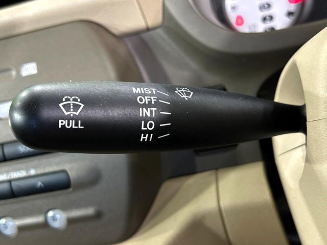 アルト Ｇ　１４インチＡＷ　キーレスエントリー　禁煙車　オーディオ　電動格納ミラー　ドアバイザー　パワーウィンドウ　盗難防止システム　トラクションコントロール（25枚目）