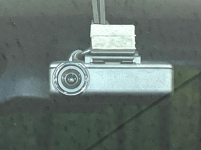 デイズルークス ハイウェイスター　Ｘ　電動スライドドア　純正ＳＤナビ　全周囲カメラ　衝突軽減　禁煙車　ドラレコ　コーナーセンサー　スマートキー　ＬＥＤヘッド　ＥＴＣ　オートエアコン　純正１４インチアルミ　革巻きステアリング　車線逸脱警報（6枚目）