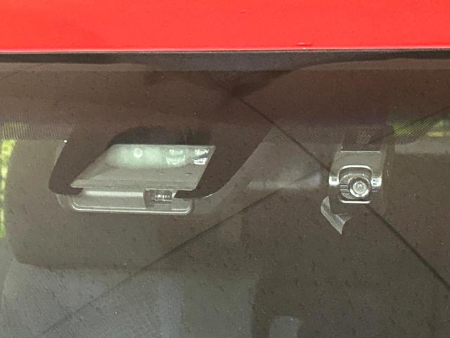 エスティマ アエラス　両側電動ドア　バックカメラ　衝突被害軽減システム　禁煙車　電動リアゲート　ドラレコ　コーナーセンサー　スマートキー　ＬＥＤヘッド　ビルトインＥＴＣ　クルコン　純正１７インチアルミ（3枚目）