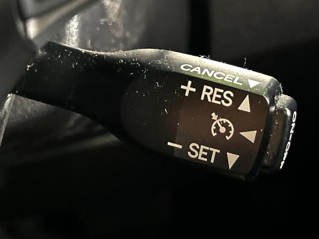 エスティマ アエラス　両側電動ドア　バックカメラ　衝突被害軽減システム　禁煙車　電動リアゲート　ドラレコ　コーナーセンサー　スマートキー　ＬＥＤヘッド　ビルトインＥＴＣ　クルコン　純正１７インチアルミ（7枚目）