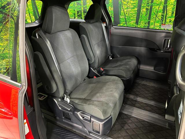 エスティマ アエラス　両側電動ドア　バックカメラ　衝突被害軽減システム　禁煙車　電動リアゲート　ドラレコ　コーナーセンサー　スマートキー　ＬＥＤヘッド　ビルトインＥＴＣ　クルコン　純正１７インチアルミ（9枚目）