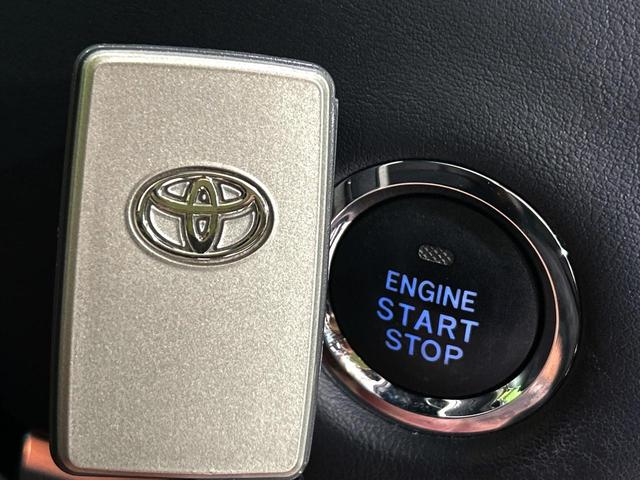 エスティマ アエラス　両側電動ドア　バックカメラ　衝突被害軽減システム　禁煙車　電動リアゲート　ドラレコ　コーナーセンサー　スマートキー　ＬＥＤヘッド　ビルトインＥＴＣ　クルコン　純正１７インチアルミ（58枚目）