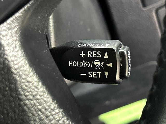 ヴェルファイア ２．５Ｚ　Ａエディション　ＢＩＧ－Ｘ９インチナビ　フリップダウンモニター　バックカメラ　レーダークルーズコントロール　両側パワースライドドア　オートマチックハイビーム　オットマン　ＥＴＣ　スマートキー（6枚目）