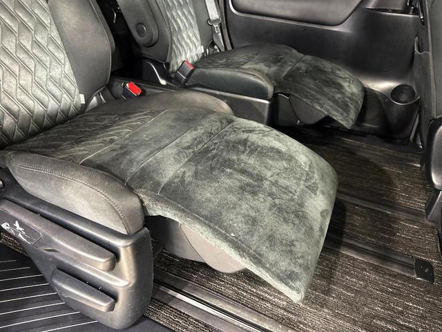 ヴェルファイア ２．５Ｚ　Ａエディション　ＢＩＧ－Ｘ９インチナビ　フリップダウンモニター　バックカメラ　レーダークルーズコントロール　両側パワースライドドア　オートマチックハイビーム　オットマン　ＥＴＣ　スマートキー（37枚目）