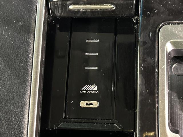 ヴェルファイア ２．５Ｚ　Ａエディション　ＢＩＧ－Ｘ９インチナビ　フリップダウンモニター　バックカメラ　レーダークルーズコントロール　両側パワースライドドア　オートマチックハイビーム　オットマン　ＥＴＣ　スマートキー（59枚目）