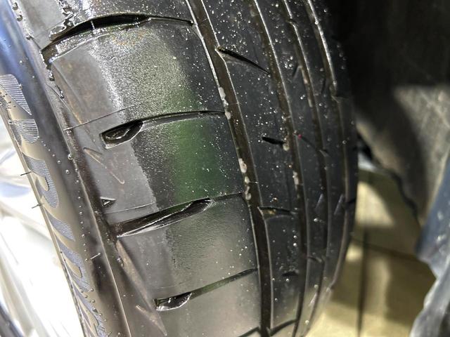 ヴェルファイア ２．５Ｚ　Ａエディション　ＢＩＧ－Ｘ９インチナビ　フリップダウンモニター　バックカメラ　レーダークルーズコントロール　両側パワースライドドア　オートマチックハイビーム　オットマン　ＥＴＣ　スマートキー（70枚目）