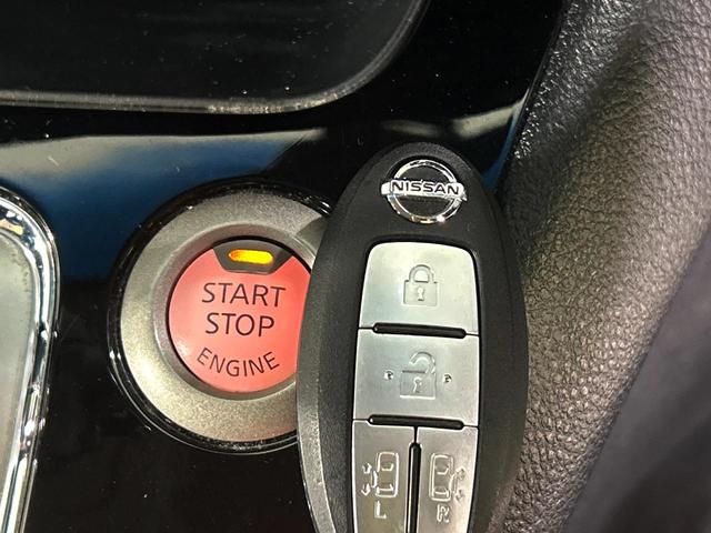 セレナ ハイウェイスター　Ｖセレ＋セーフティＩＩ　ＳＨＶ　両側電動ドア　純正ＳＤナビ　後席モニター　全周囲カメラ　衝突被害軽減システム　禁煙車　コーナーセンサー　スマートキー　ＬＥＤヘッド　ビルトインＥＴＣ　クルコン　純正１６インチアルミ　車線逸脱警報（7枚目）