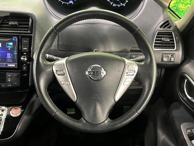 セレナ ハイウェイスター　Ｖセレ＋セーフティＩＩ　ＳＨＶ　両側電動ドア　純正ＳＤナビ　後席モニター　全周囲カメラ　衝突被害軽減システム　禁煙車　コーナーセンサー　スマートキー　ＬＥＤヘッド　ビルトインＥＴＣ　クルコン　純正１６インチアルミ　車線逸脱警報（12枚目）