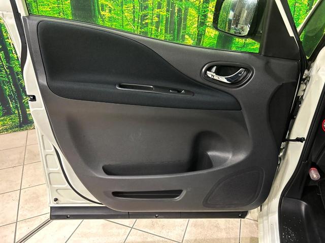 セレナ ハイウェイスター　Ｖセレ＋セーフティＩＩ　ＳＨＶ　両側電動ドア　純正ＳＤナビ　後席モニター　全周囲カメラ　衝突被害軽減システム　禁煙車　コーナーセンサー　スマートキー　ＬＥＤヘッド　ビルトインＥＴＣ　クルコン　純正１６インチアルミ　車線逸脱警報（33枚目）